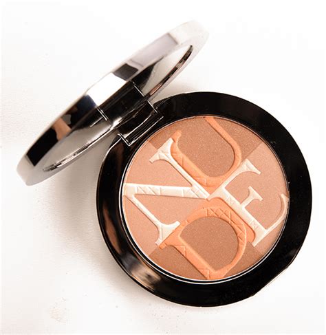 Dior Amber (002) Diorskin Nude Shimmer Instant Illuminating 